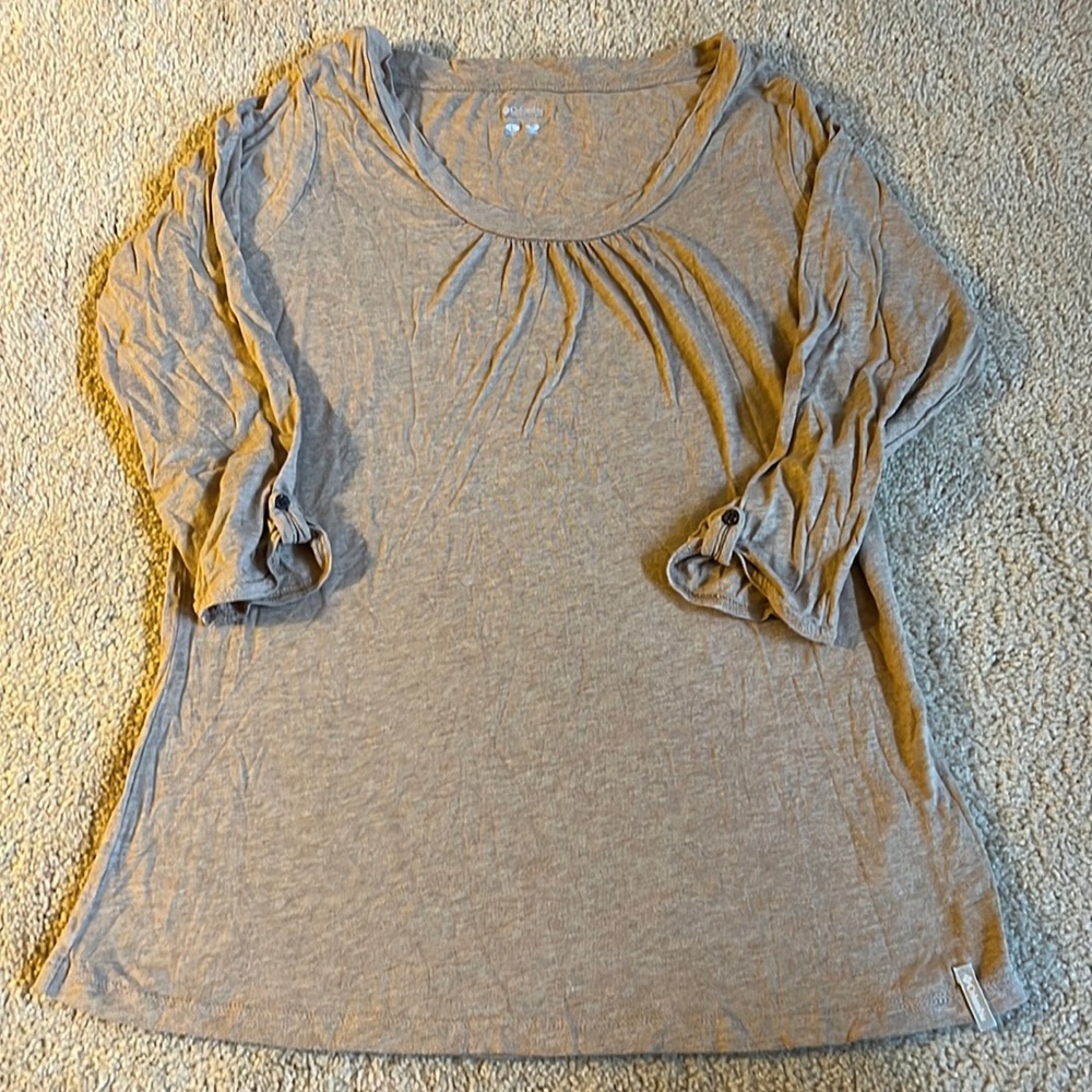 Size large Columbia tan T-shirt